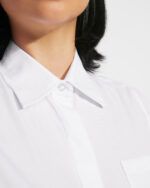 Roly - SOFIA 5061_01_3_2 camisa de manga corta entallada de mujer detalle 2
