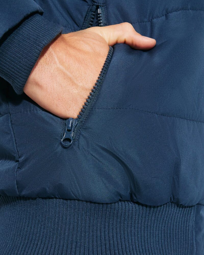 Roly - SURGUT 5085_55_3_1 chaqueta acolchada capucha extraíble repelente al agua detalle 1